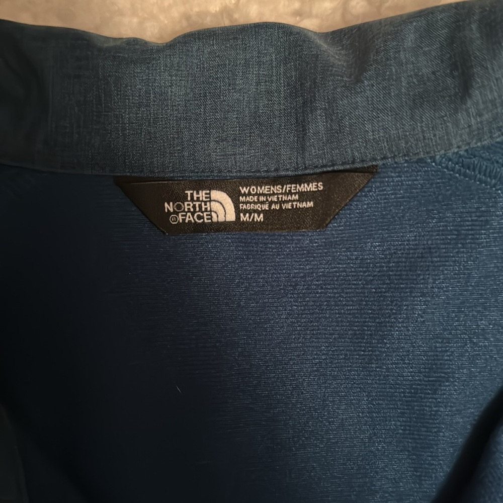 North Face Waterproof Shell Jacket - Medium Never… - image 3